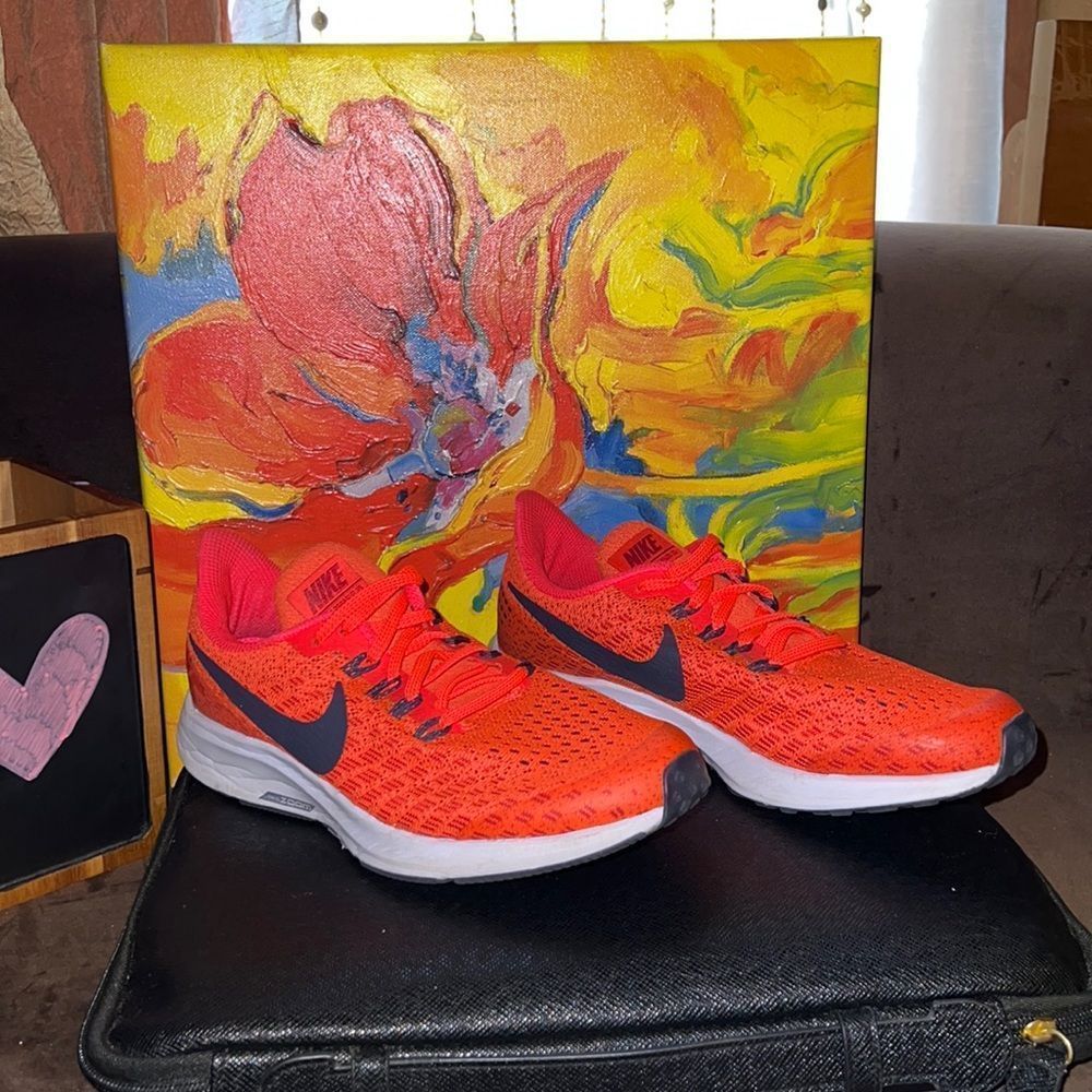 Nike Air Zoom Pegasus 35 And burn orange black and white. Sz 6y mens